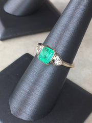 Emerald and White Sapphire 3 stone 14k gold ring